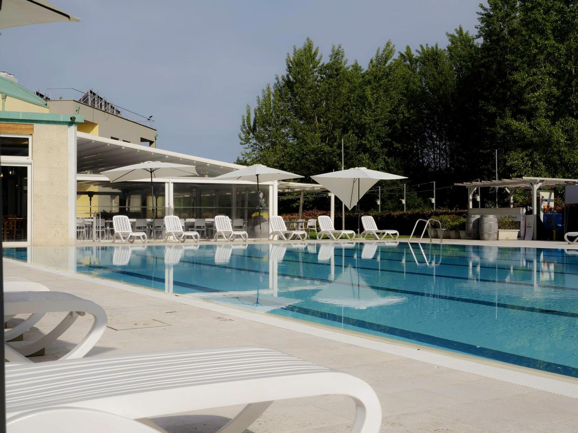 Hotel Arezzo Asc Exterior foto